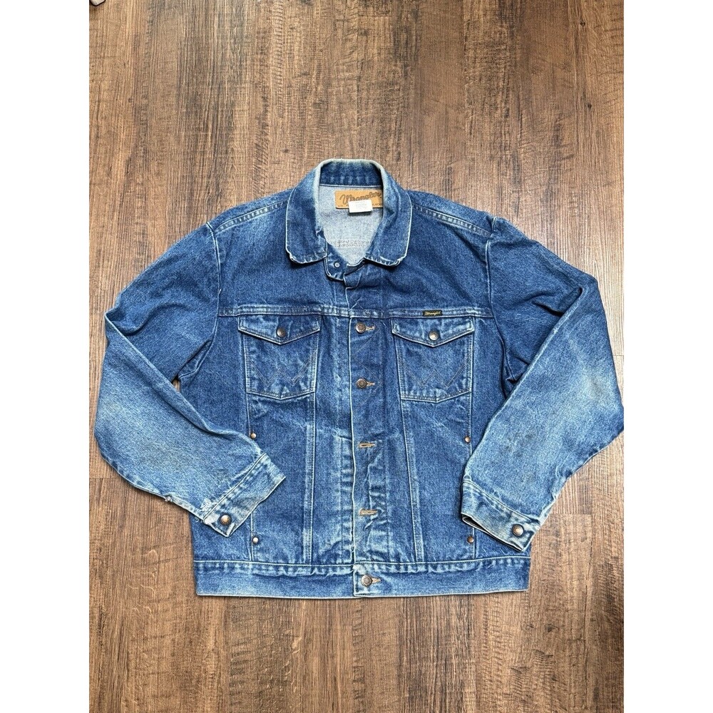 Vintage Wrangler Denim Trucker Jacket Mens 42 USA Made Western Workwear Blue